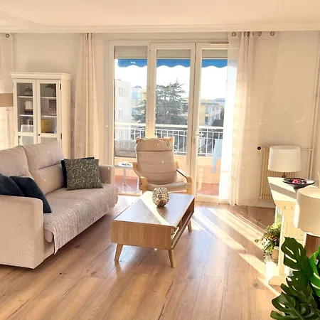 Apartamento T3 With Balcony Near The Sea Six-Fours-les-Plages