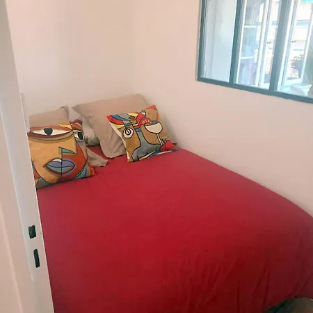 Apartament T3 With Balcony Near The Sea Six-Fours-les-Plages