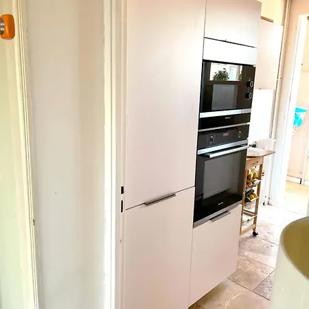 Apartament T3 With Balcony Near The Sea Six-Fours-les-Plages